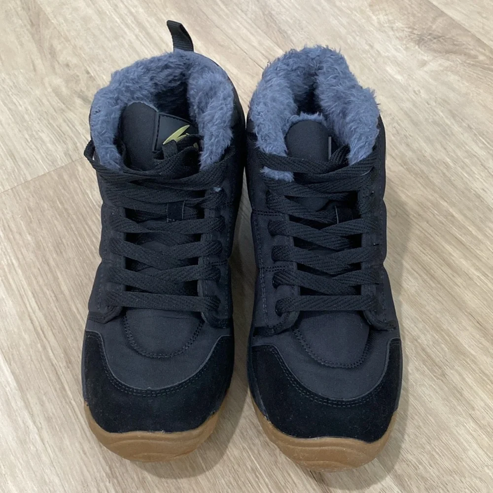 NEW Men’s Lightweight Water Resistant Trekking Boots